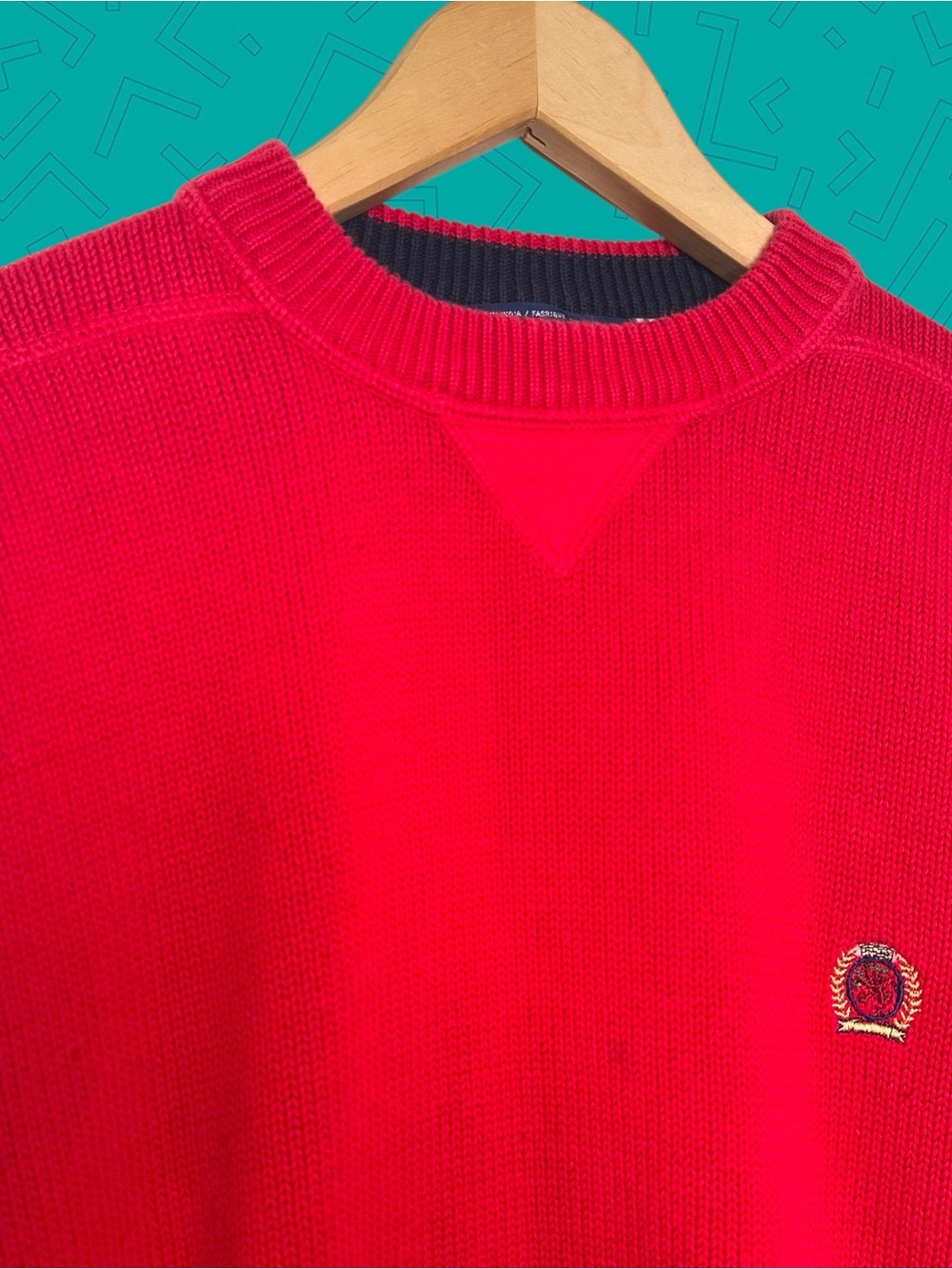 Tommy Hilfiger Crest Logo Crewneck Sweater